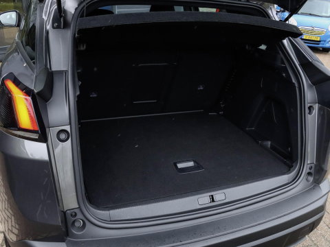 Peugeot 3008 1.2 PureTech Active | Stoelverwarming | Navigatie via Carplay