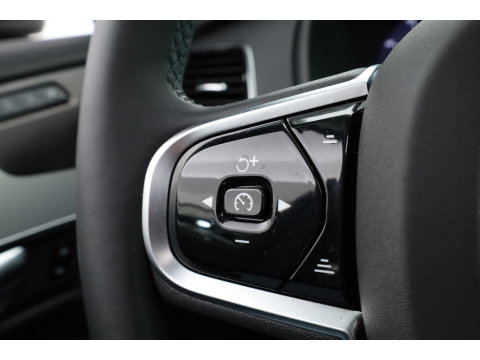 Volvo XC90 2.0 T8 Recharge AWD Ultra Bright | 7 pers. | Pano | 360 camera | HUD | Harman/Kardon | Memory | Bliss | Stoel-Stuurverw. | Google+App.connect | Elek. Klep | 21''
