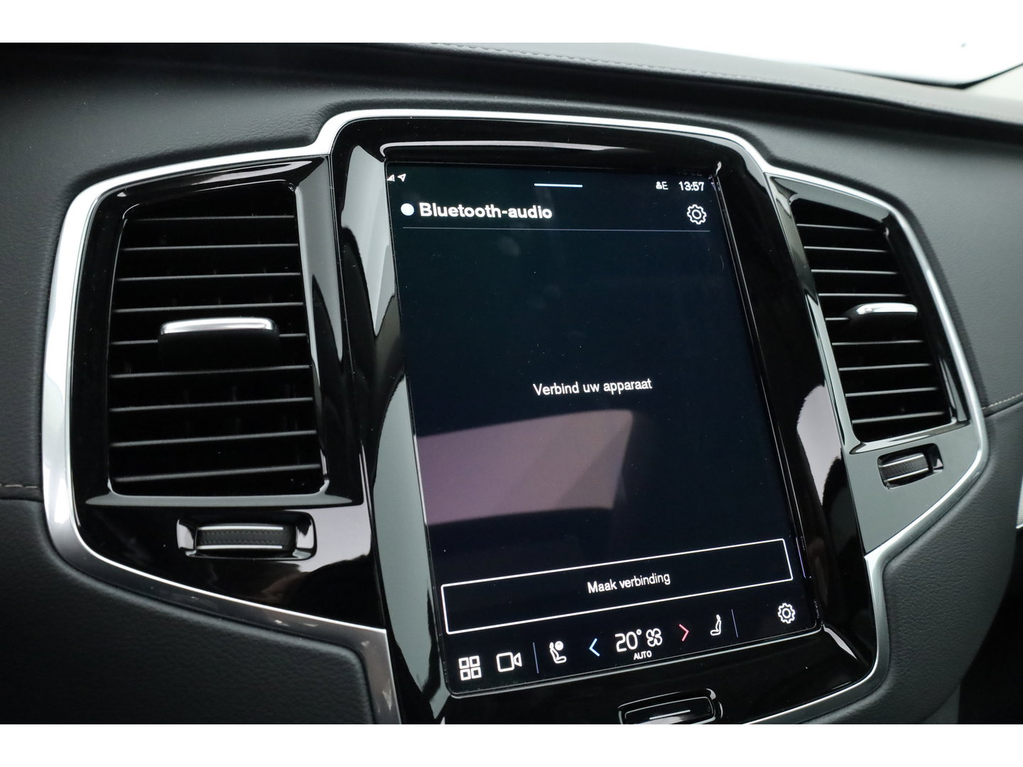 Volvo XC90 2.0 T8 Recharge AWD Ultra Bright | 7 pers. | Pano | 360 camera | HUD | Harman/Kardon | Memory | Bliss | Stoel-Stuurverw. | Google+App.connect | Elek. Klep | 21''
