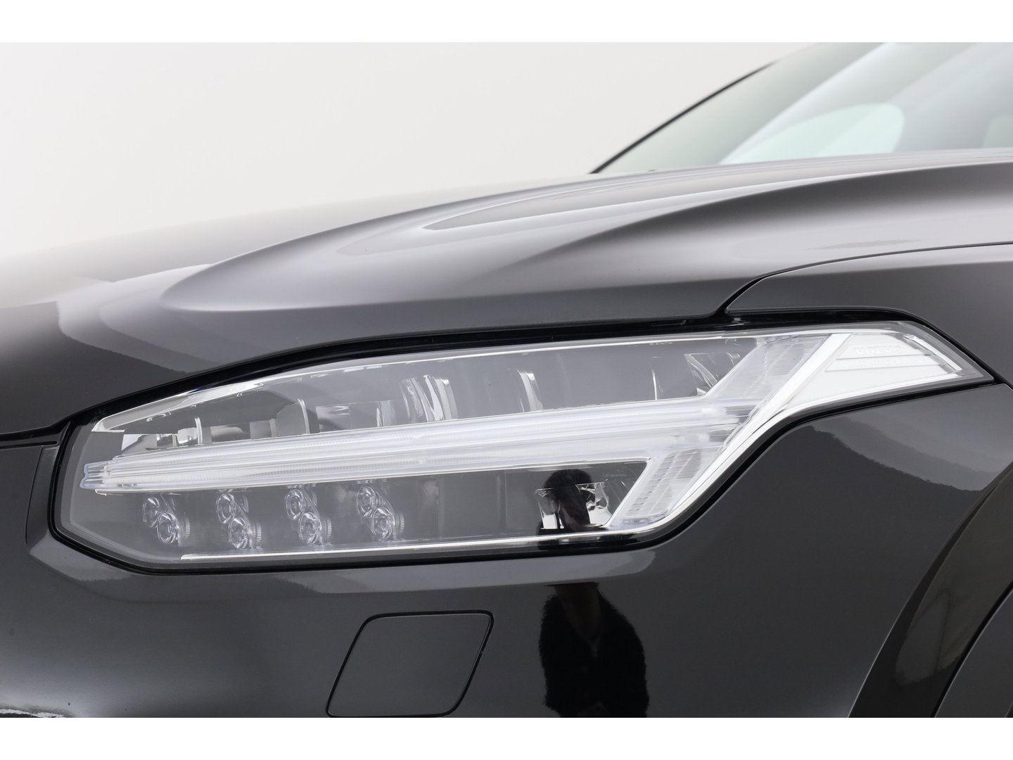 Volvo XC90 2.0 T8 Recharge AWD Ultra Bright | 7 pers. | Pano | 360 camera | HUD | Harman/Kardon | Memory | Bliss | Stoel-Stuurverw. | Google+App.connect | Elek. Klep | 21''