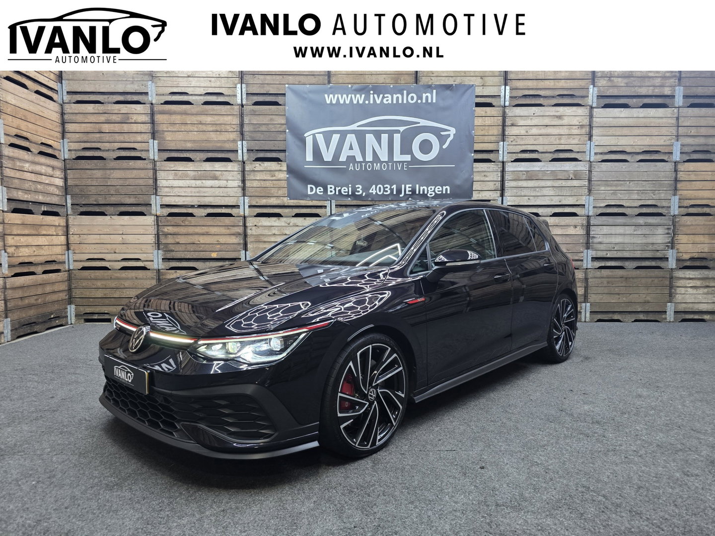 Volkswagen Golf 2.0 TSI GTI Clubsport Pano IQ-Lights Leder Navi Camera memory 19" LM