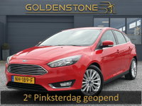 Ford Focus - 1.0 Titanium Navi,125pk,Trekhaak,Dealer Onderhouden,Pdc V+A,6 Bak,N.A.P,Clima,Cruise,Apk tot 05-2027