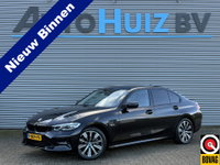 BMW 3 Serie - 320e Business Edition Plus Sport LineLederen Sportstoelen Carplay Achteruitrijcamera Live cockpit pro