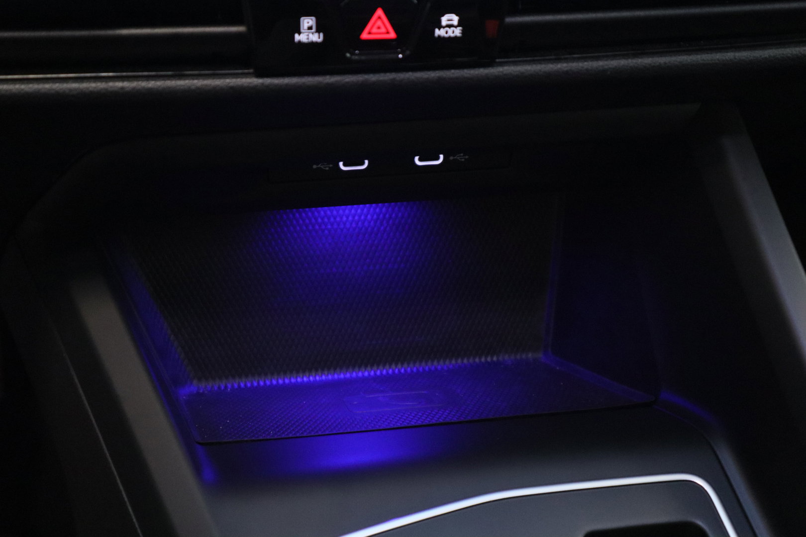 Volkswagen Golf 1.4 eHybrid Style Panoramadak Stoelverwarming Ergo Active 24 Maanden garantie* (Vraag naar de voorwaarden)