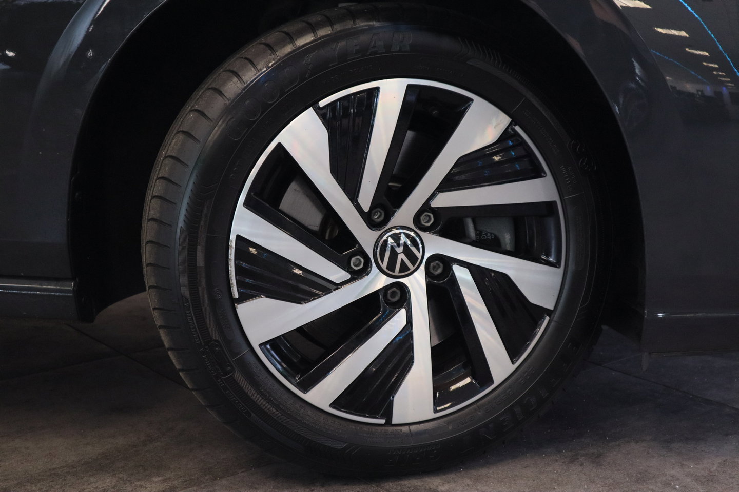 Volkswagen Golf 1.4 eHybrid Style Panoramadak Stoelverwarming Ergo Active 24 Maanden garantie* (Vraag naar de voorwaarden)