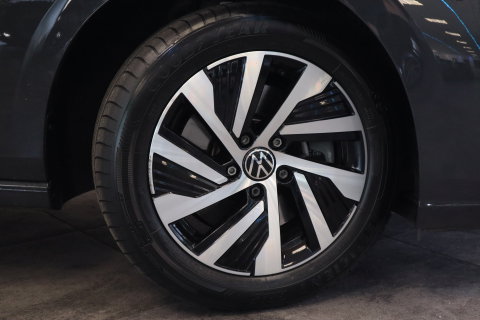 Volkswagen Golf 1.4 eHybrid Style Panoramadak Stoelverwarming Ergo Active 24 Maanden garantie* (Vraag naar de voorwaarden)