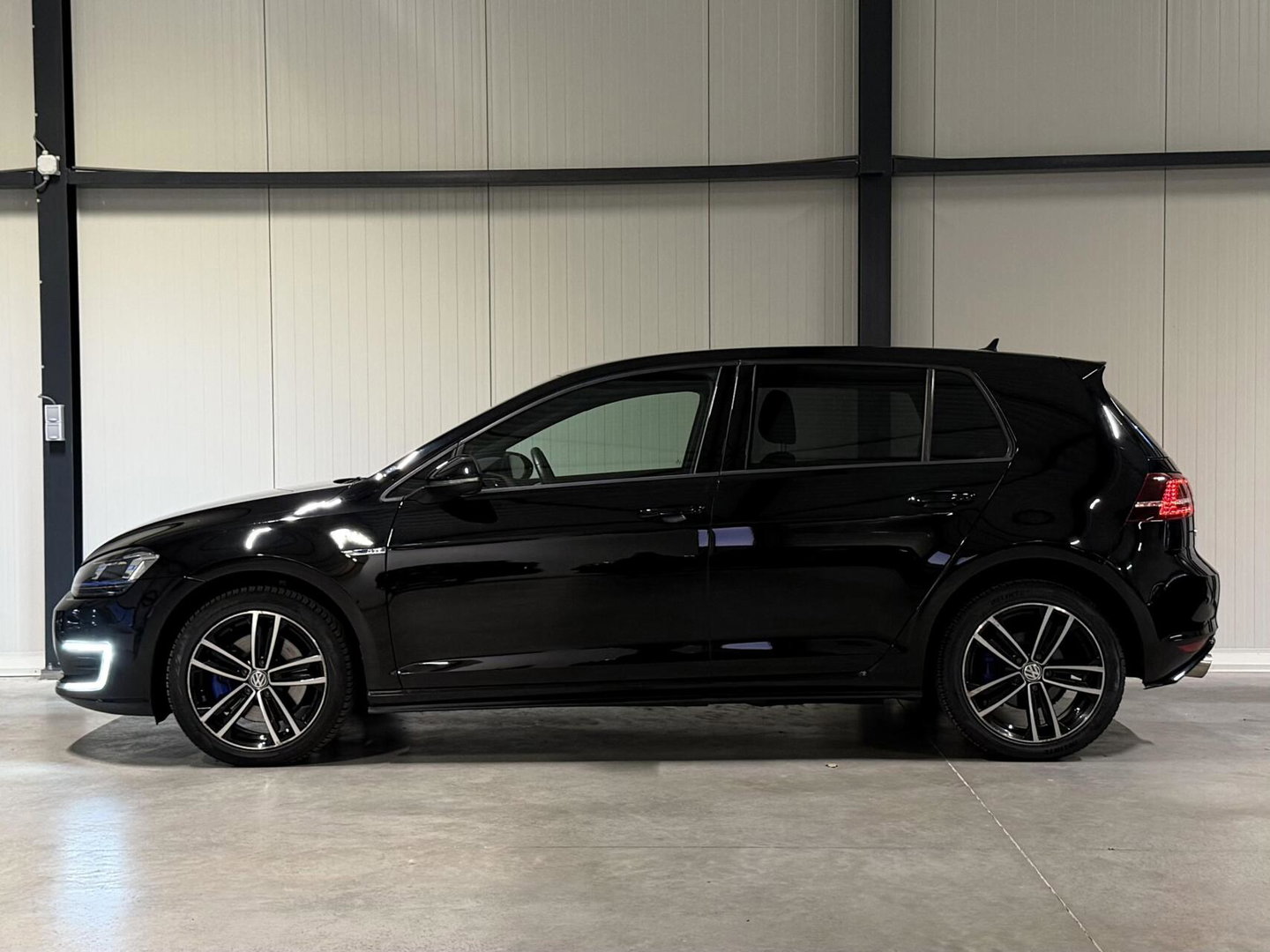 Volkswagen Golf 1.4 TSI GTE SOH 93% Carplay Stoelverwarming