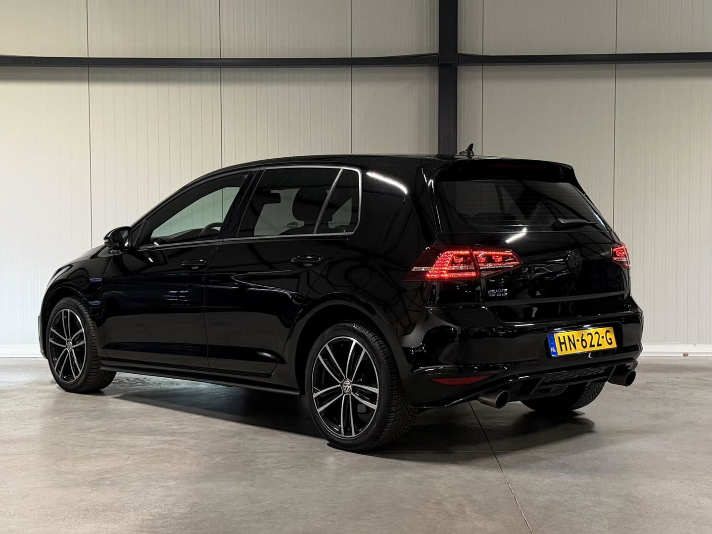 Volkswagen Golf 1.4 TSI GTE SOH 93% Carplay Stoelverwarming