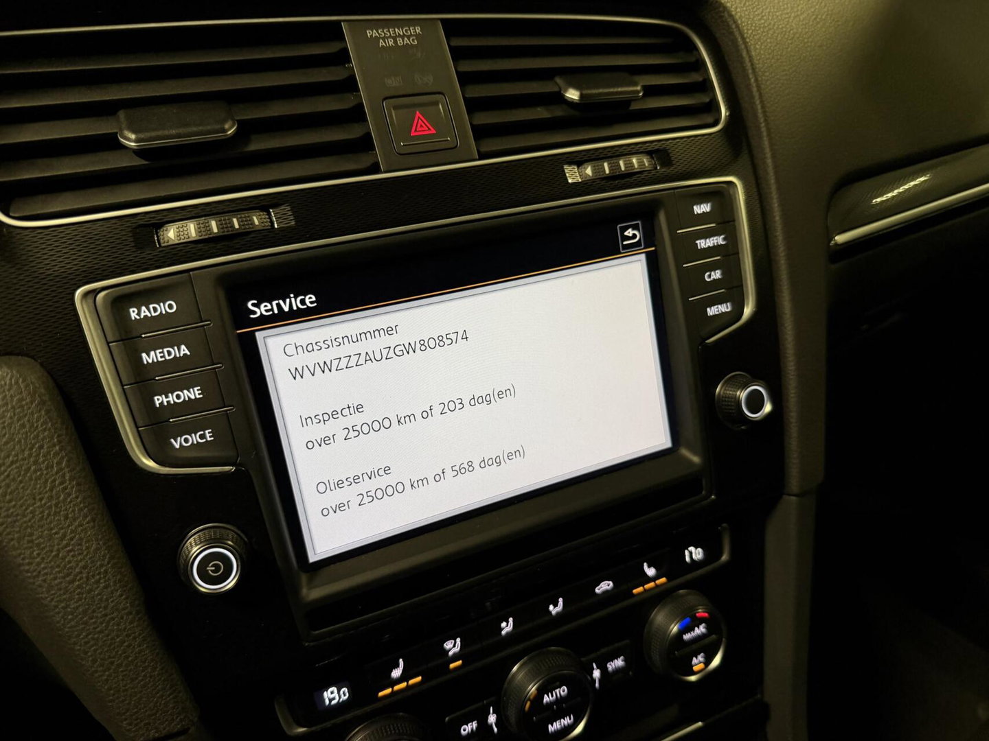 Volkswagen Golf 1.4 TSI GTE SOH 93% Carplay Stoelverwarming