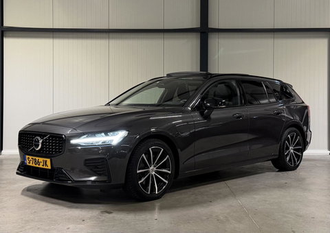 Volvo V60 2.0 T6 Plug-in hybrid AWD Ultimate Bright Pano H&K