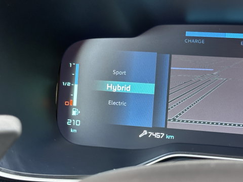 Citroën C5 Aircross 1.6 Plug-in Hybrid 225 Feel | Apple Carplay | Achteruitrijcamera | Android Auto | Keyless | DAB | Lane Assist | Isofix