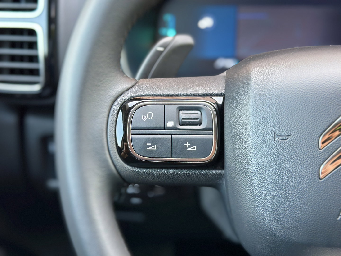 Citroën C5 Aircross 1.6 Plug-in Hybrid 225 Feel | Apple Carplay | Achteruitrijcamera | Android Auto | Keyless | DAB | Lane Assist | Isofix
