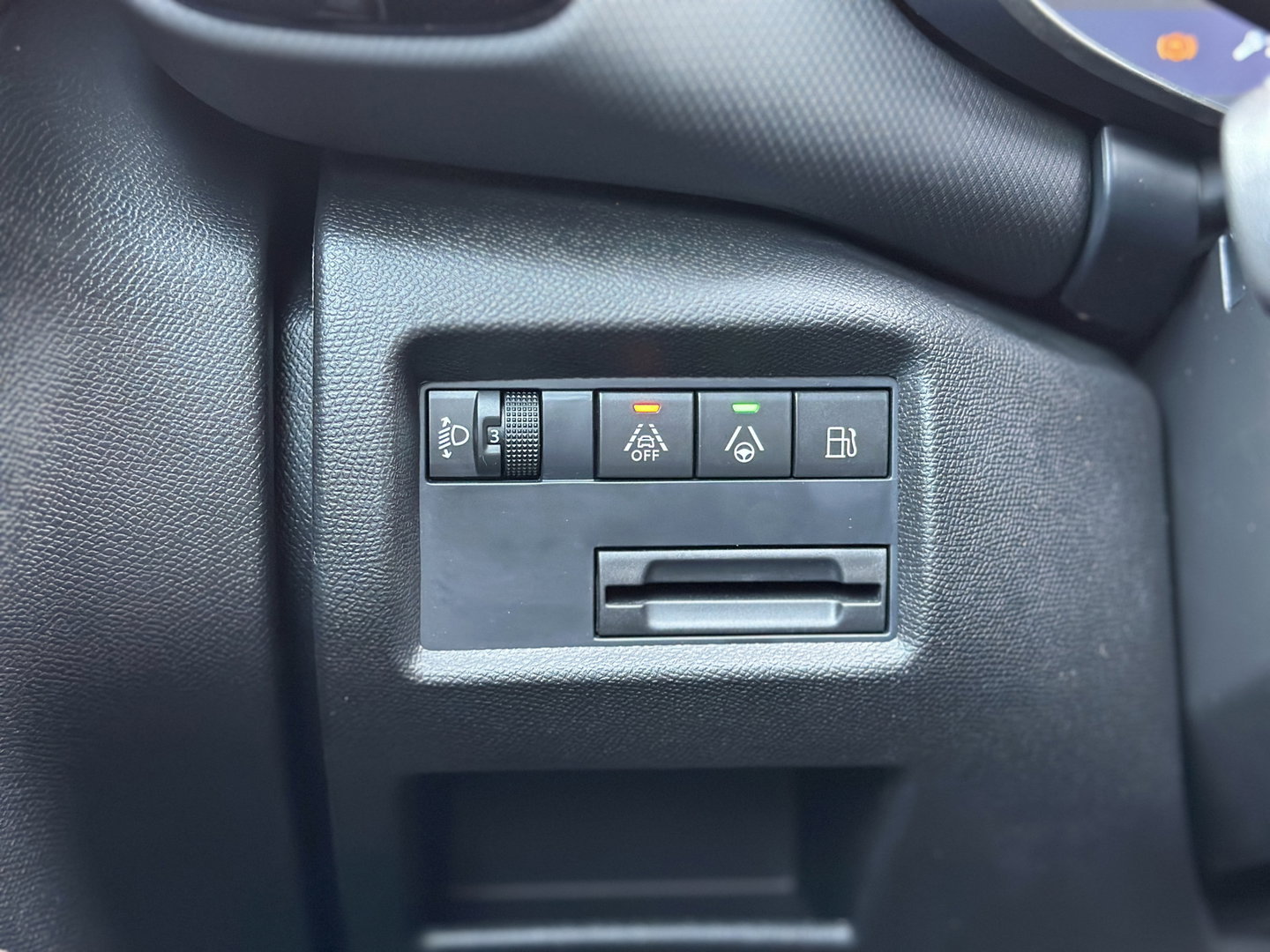 Citroën C5 Aircross 1.6 Plug-in Hybrid 225 Feel | Apple Carplay | Achteruitrijcamera | Android Auto | Keyless | DAB | Lane Assist | Isofix