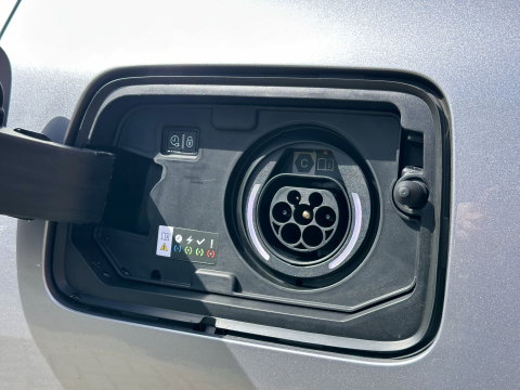 Citroën C5 Aircross 1.6 Plug-in Hybrid 225 Feel | Apple Carplay | Achteruitrijcamera | Android Auto | Keyless | DAB | Lane Assist | Isofix