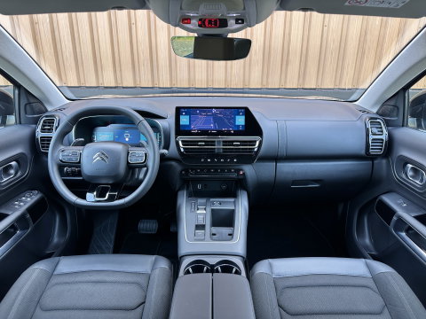 Citroën C5 Aircross 1.6 Plug-in Hybrid 225 Feel | Apple Carplay | Achteruitrijcamera | Android Auto | Keyless | DAB | Lane Assist | Isofix