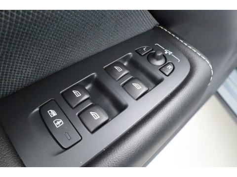 Volvo XC60 2.0 B4 R-Design | Pano-dak | 360 camera | ACC | 21 inch | Sportstoelen | H&K Audio |