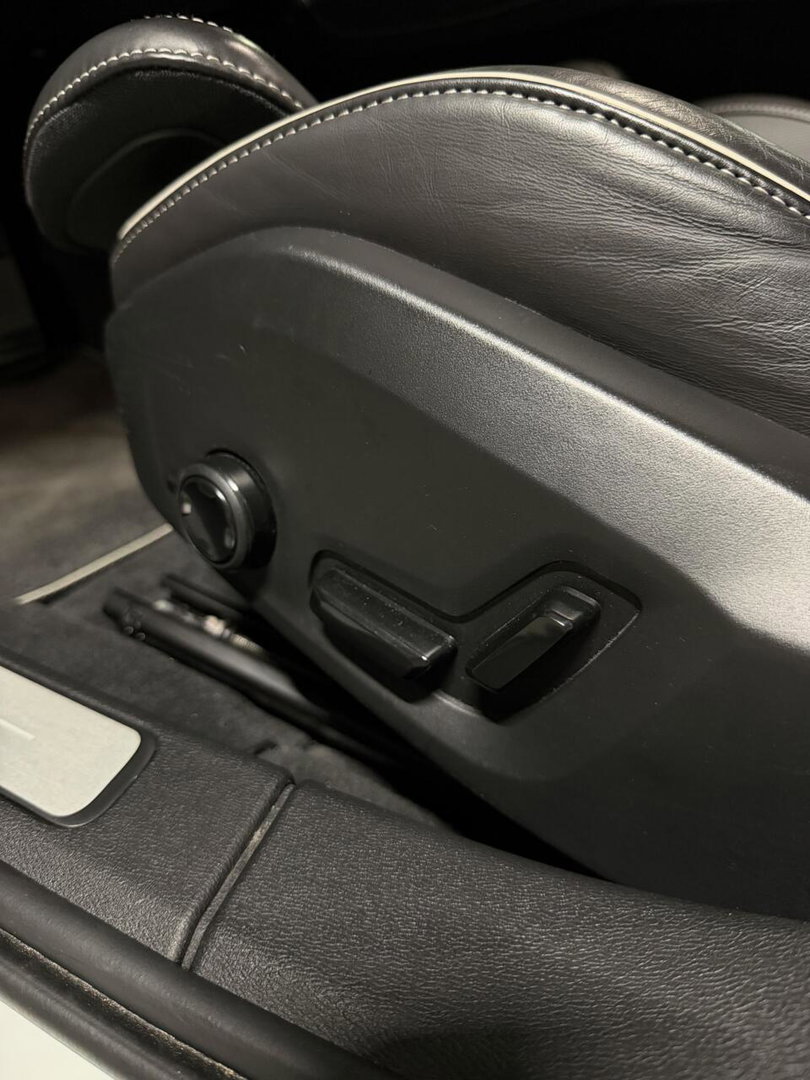 Volvo V60 2.0 T6 Recharge AWD R-Design Pano Leer Camera NAP