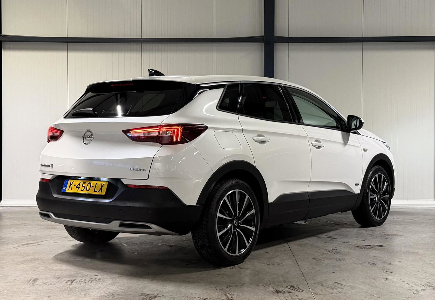 Opel Grandland X 1.6 Turbo Hybrid SOH 90% Elegance Carplay