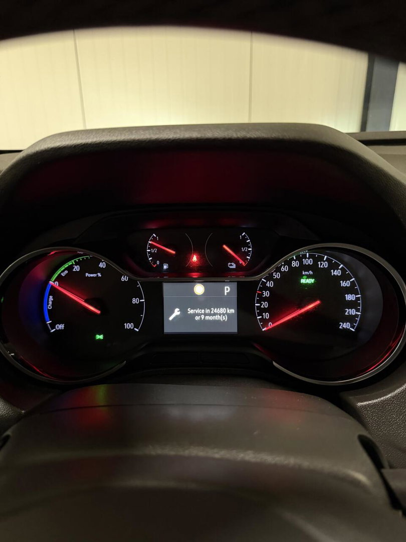 Opel Grandland X 1.6 Turbo Hybrid SOH 90% Elegance Carplay
