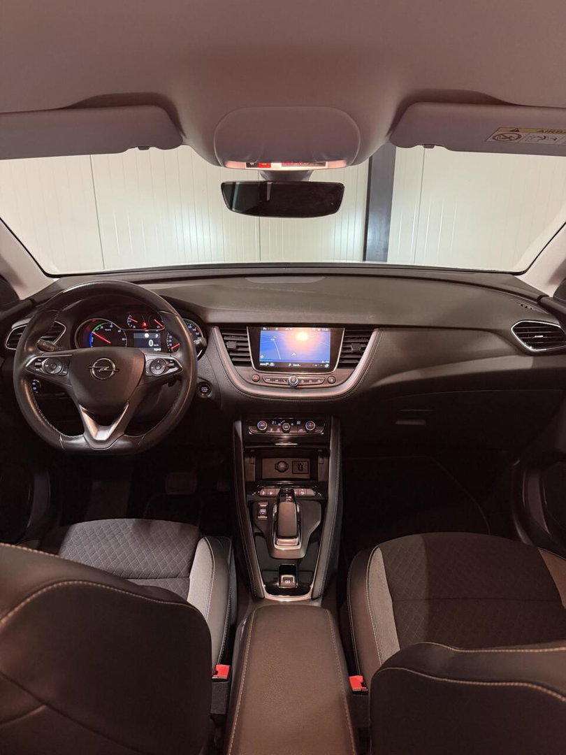 Opel Grandland X 1.6 Turbo Hybrid SOH 90% Elegance Carplay