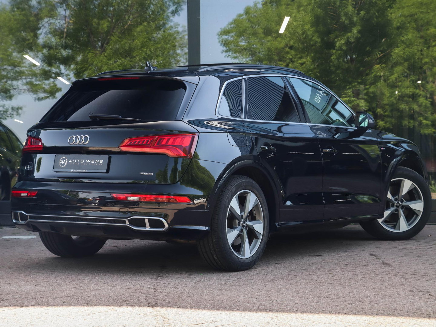 Audi Q5 55 TFSIe Quattro 367pk S-Line Panodak Luchtvering Trekh. 360 Cam