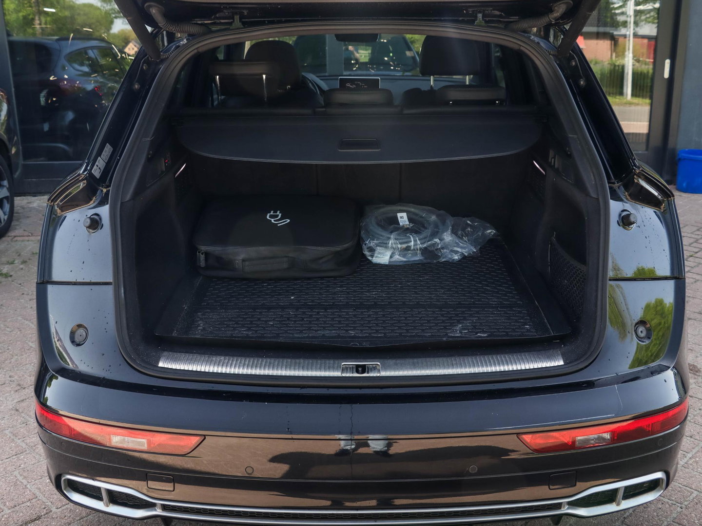 Audi Q5 55 TFSIe Quattro 367pk S-Line Panodak Luchtvering Trekh. 360 Cam