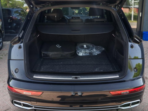 Audi Q5 55 TFSIe Quattro 367pk S-Line Panodak Luchtvering Trekh. 360 Cam