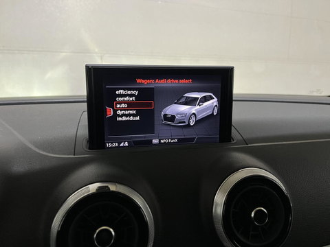 Audi A3 Sportback 35 TFSI 150PK S-Line Black Edition Virtual