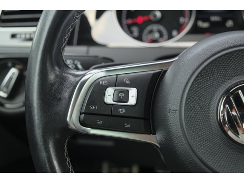 Volkswagen Golf Variant 1.5 TSI DSG 150pk R-Line Lapis blue Camera Navi Discover Pro LED koplampen