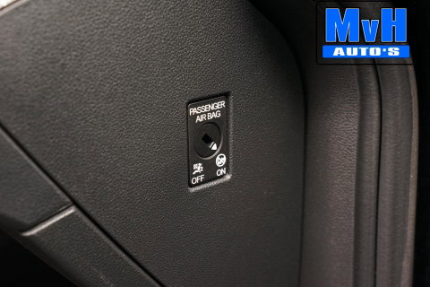Volkswagen Golf 1.5 eTSI R-Line|SPORTSTOEL|LUXE|LED|