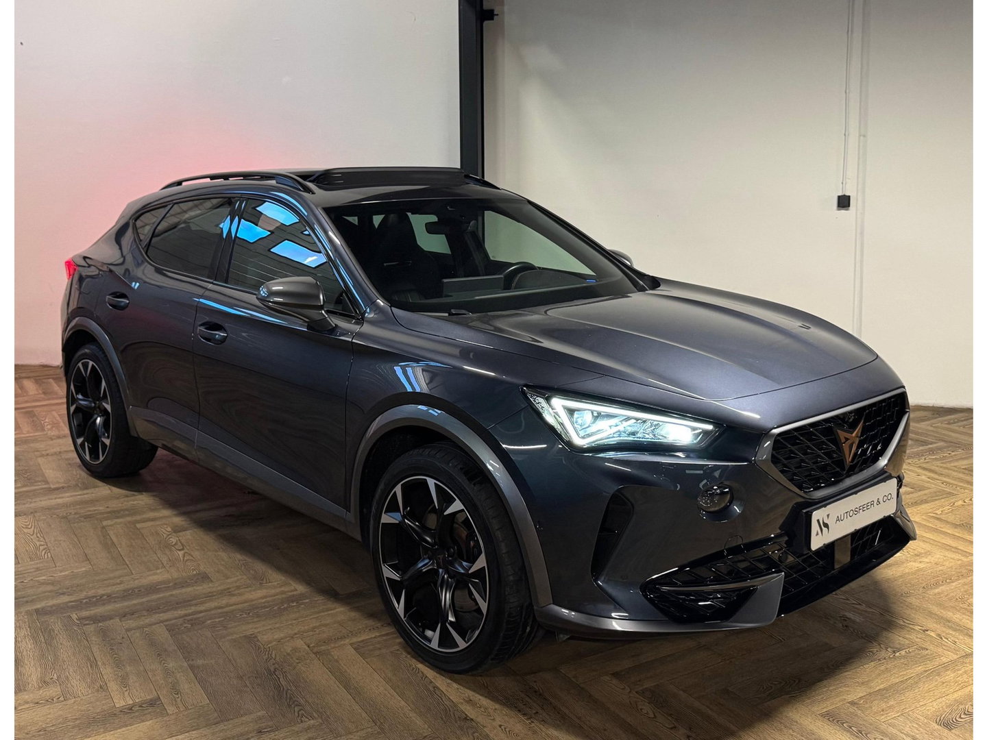 CUPRA Formentor 1.4 e-Hybrid VZ Performance PANO KEYLESS CAM