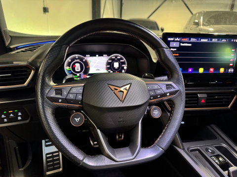 CUPRA Formentor 1.4 e-Hybrid VZ Performance PANO KEYLESS CAM