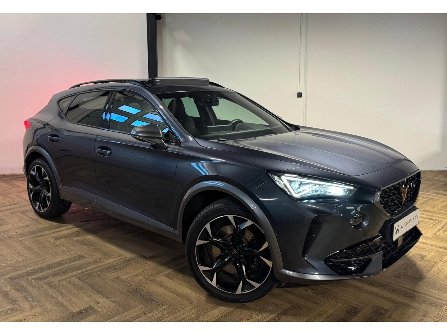 CUPRA Formentor 1.4 e-Hybrid VZ Performance PANO KEYLESS CAM
