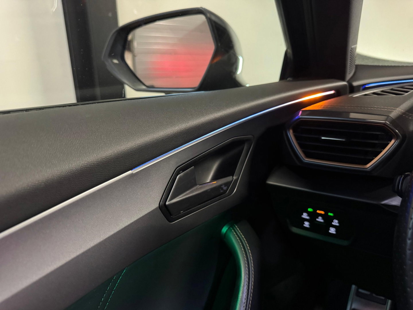 CUPRA Formentor 1.4 e-Hybrid VZ Performance PANO KEYLESS CAM