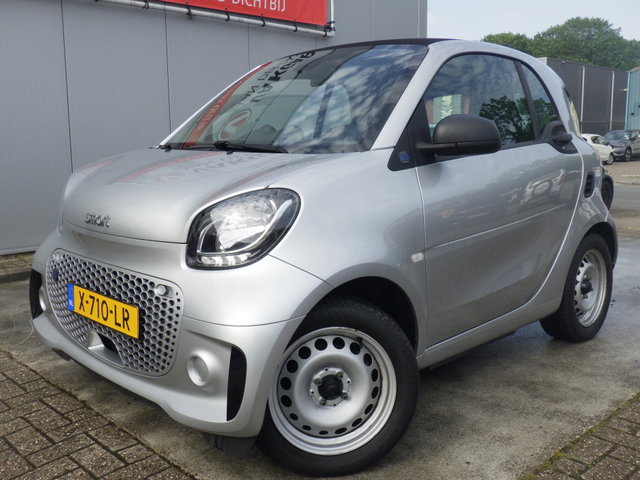 smart Fortwo - EQ Comfort 18 kWh, Airco, Cruise, Stoelverwarming!