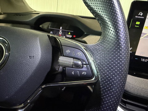 Škoda Enyaq iV 80 SOH 91% Camera Stoelverwarming Carplay NAP