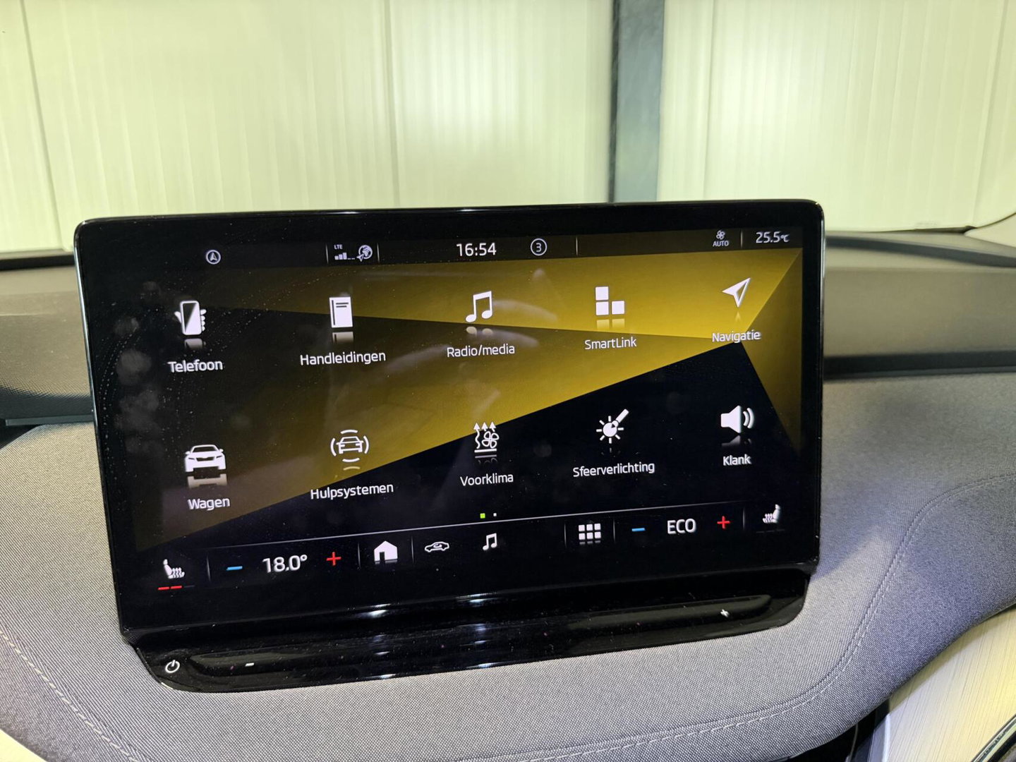 Škoda Enyaq iV 80 SOH 91% Camera Stoelverwarming Carplay NAP