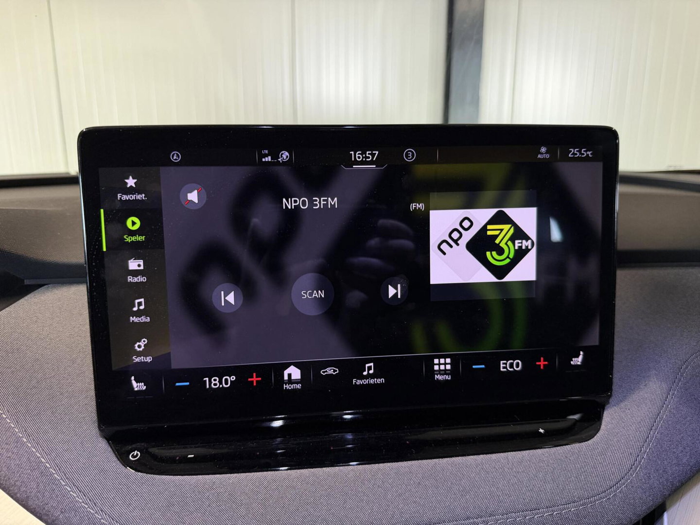 Škoda Enyaq iV 80 SOH 91% Camera Stoelverwarming Carplay NAP
