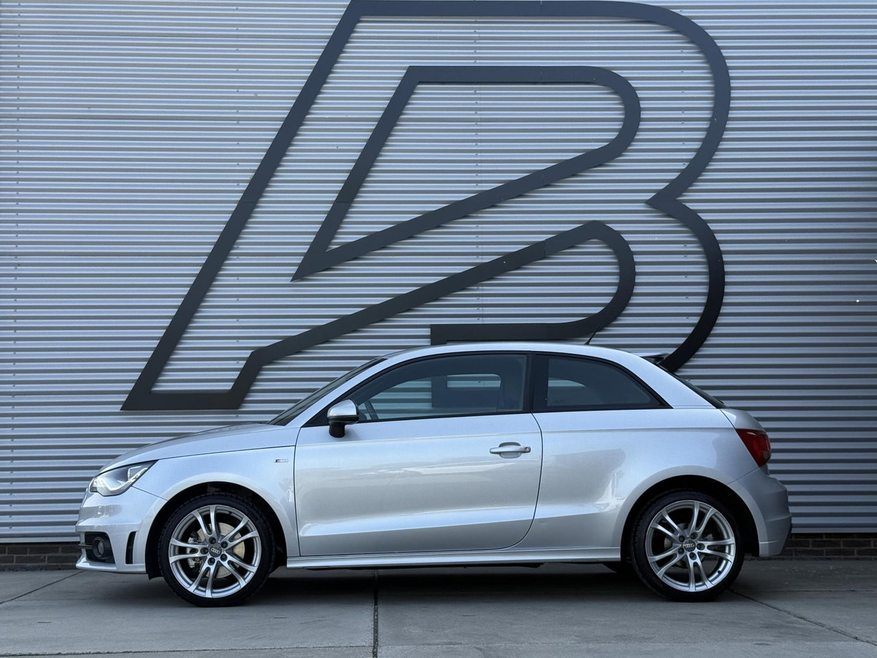 Audi A1