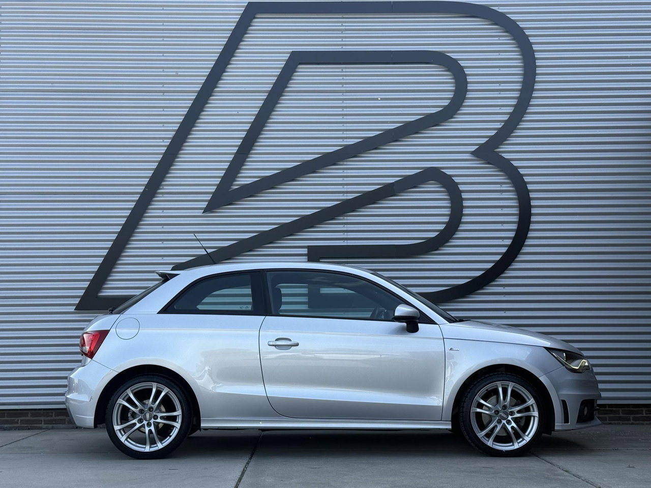 Audi A1