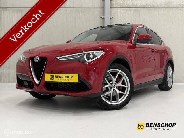 Alfa Romeo Stelvio - 2.0 T AWD First Edition Alfa Rosso Panodak Leer Navi Memory 20 inch
