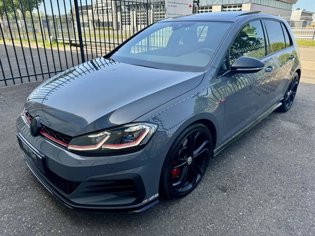 Volkswagen Golf - 7.5 GTI TCR | DynAudio - Pano - DCC - Camera