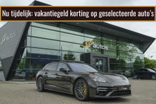 Porsche Panamera - Sport Turismo 4.0 V8 Turbo S 700pk E-Hybrid Panoramadak Keramisch Luchtvering 4-wielsturing NLauto 1e eigenaar!