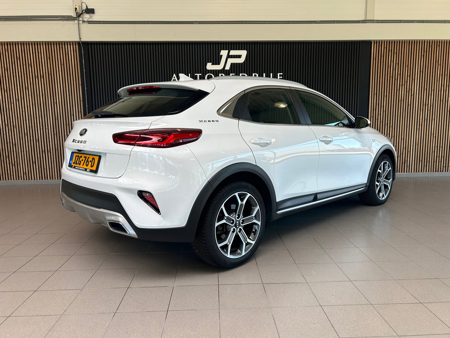 Kia Xceed 1.4 T-GDi DynamicPlusLine Automaat|JBL|ACC|Camera|Navi|Leder