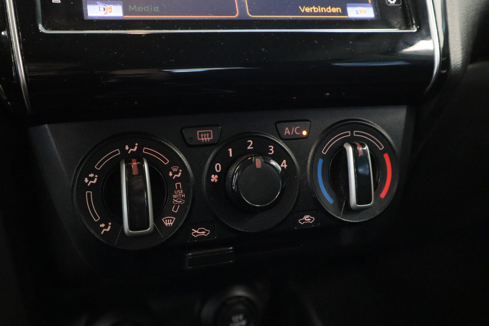 Suzuki Swift 1.2 Select Stoelverwarming 16'' Elec. ramen Isofix