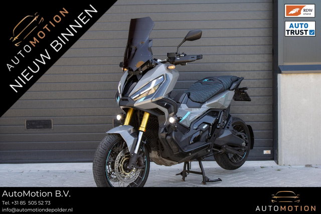 Honda NC 750 - X-ADV | A2 | Akra | Handvatverwarm | Navi
