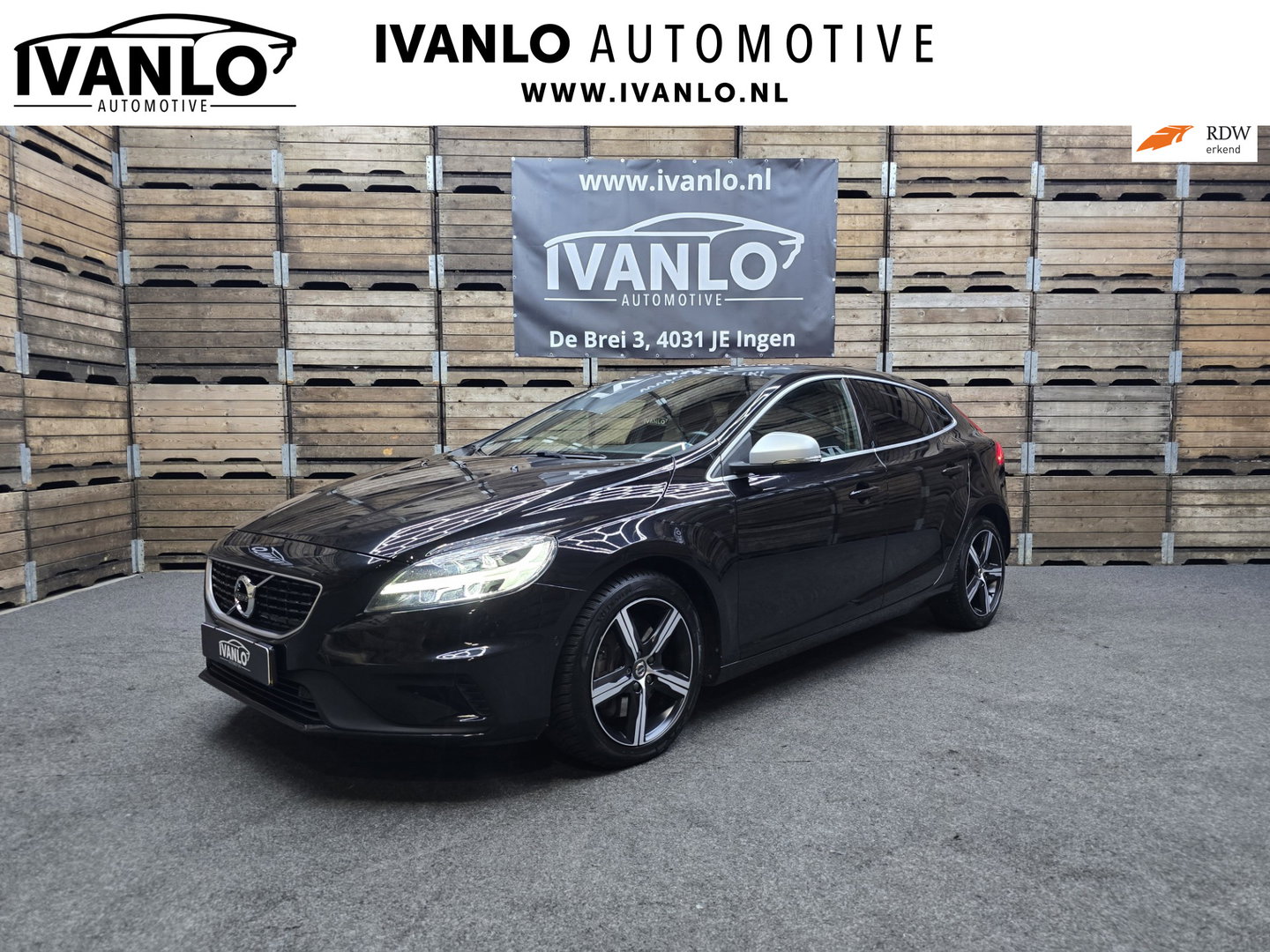 Volvo V40 1.5 T3 Kinetic R Design Pano LED Camera Trekhaak Clima Cruise LM