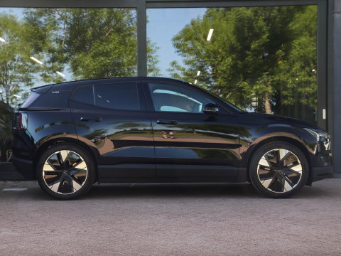 Volvo EX30 Twin Motor Performance Ultra 69 kWh Pano 360 Harman Kardon Warmtepomp 20 inch
