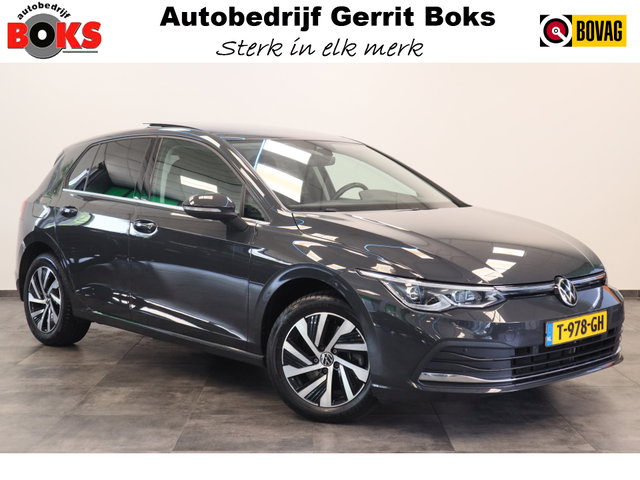 Volkswagen Golf - 1.4 eHybrid Style Panoramadak Stoelverwarming Ergo Active