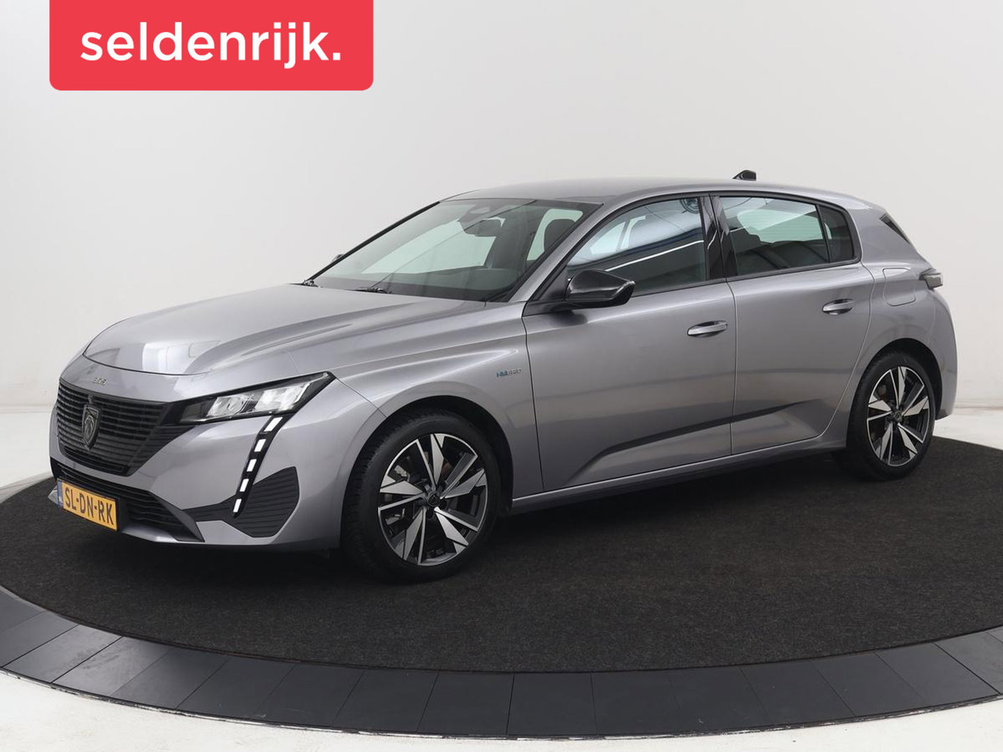 Peugeot 308 1.6 Plug-in Hybrid 180 Active Pack Business | SOH 95,4% | Carplay | Full LED | Cruise control | Parkeerhulp | Climate control | Digital Cockpit | PHEV